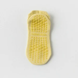 Chaussettes pilates courtes jaunes antidérapantes